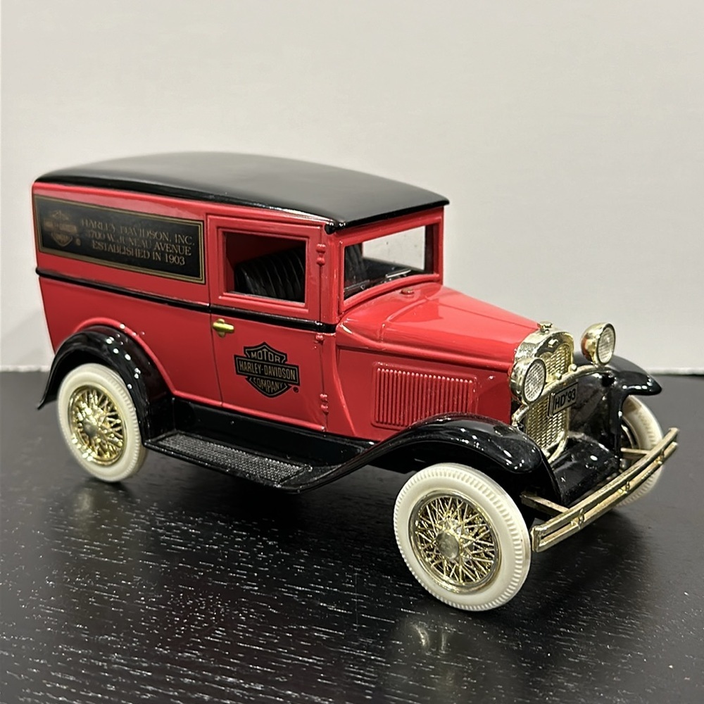 Vintage Limited Edition Harley-Davidson Die Cast Metal Car Coin Bank - Picture 5 of 8